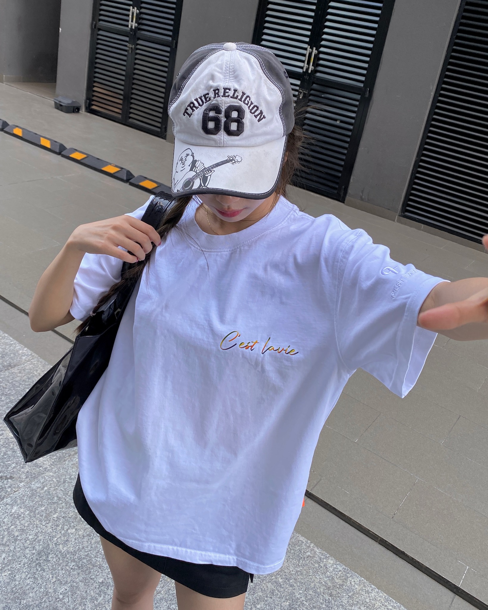 áo thun oversize cslavie detail white