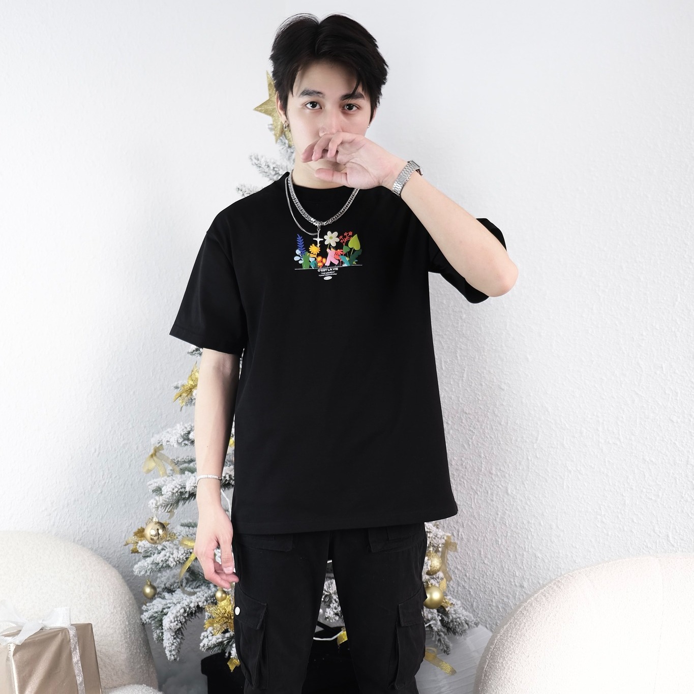áo thun áo thun oversize cslavie garden black phong cách tối giản