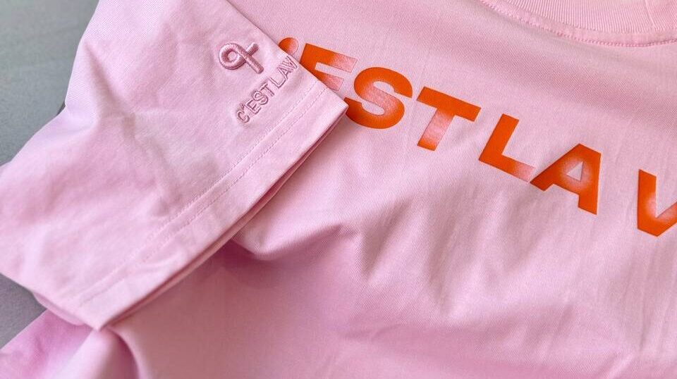áo thun áo thun oversize cslavie pink back e1774765378879