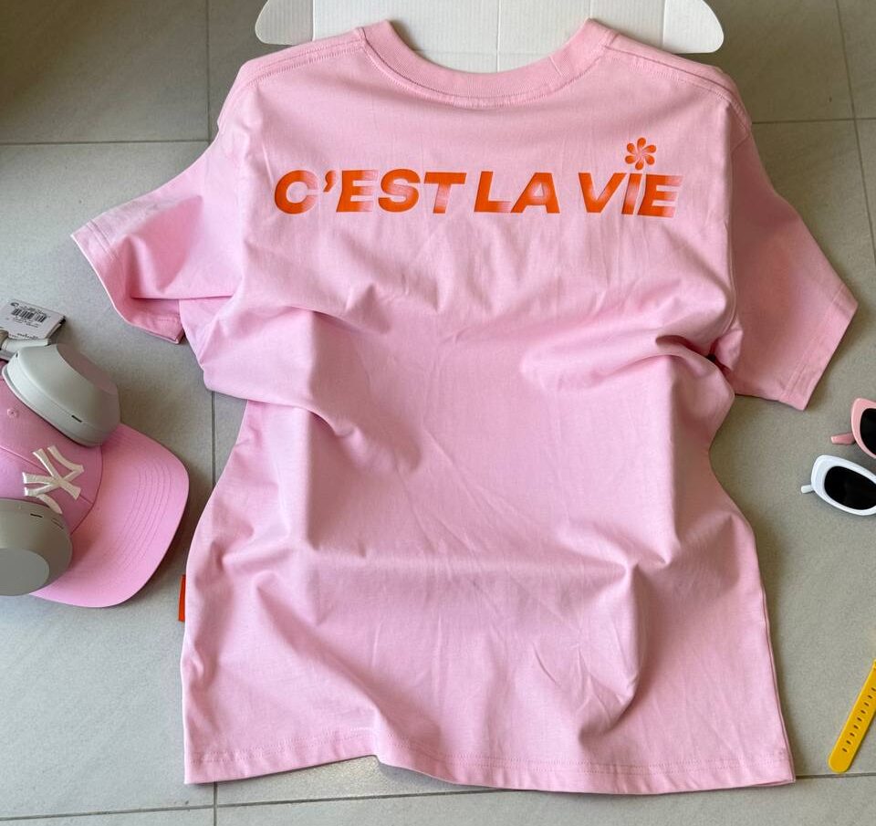 áo thun oversize cslavie pink back e1774761214946