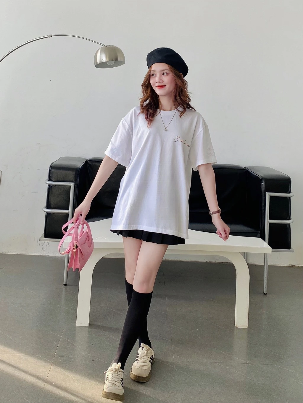 Áo Oversize Form Rộng: Lựa Chọn Size Và Mặc Đẹp Cho Nam Nữ