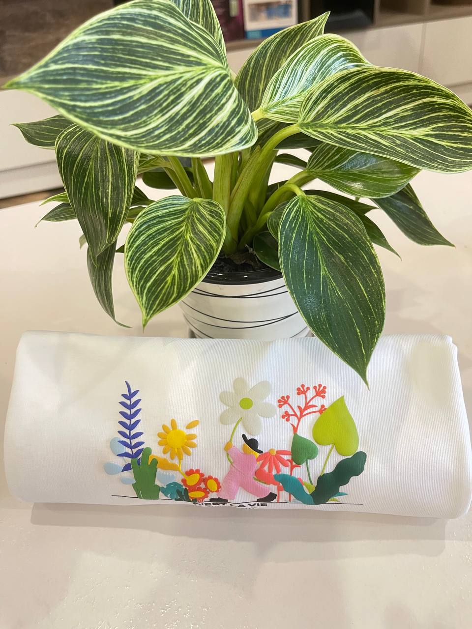 áo thun oversize–garden of delight