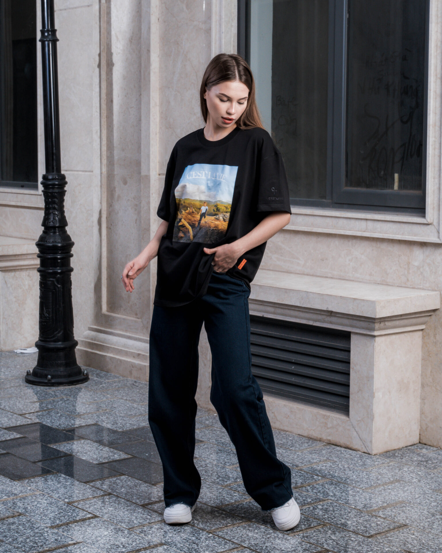 local brand Việt Nam với áo thun unisex cslavie down to earth